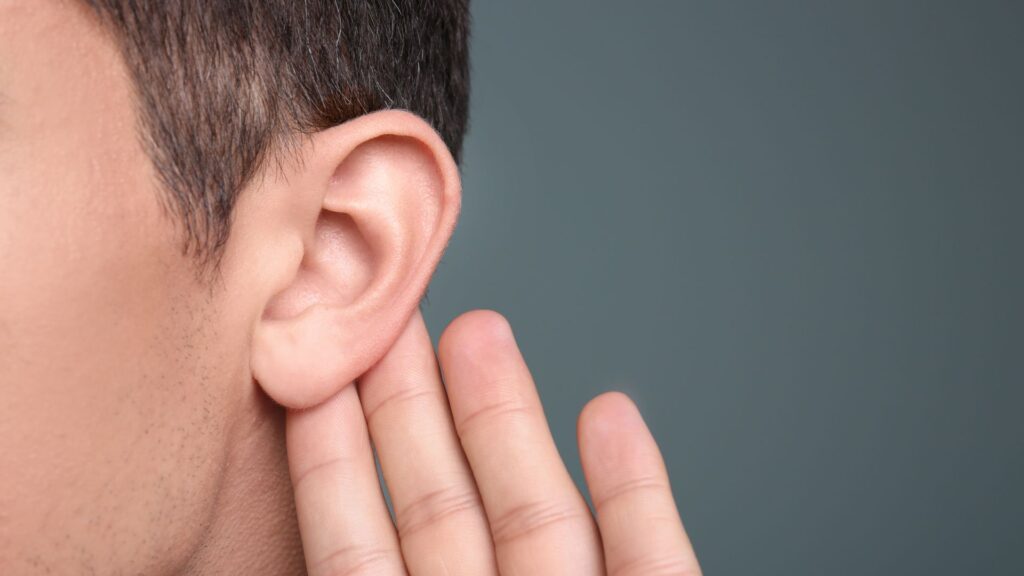 如何提升 聽力能力 - 調動你的耳朵和頭腦