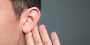 如何提升 聽力能力 - 調動你的耳朵和頭腦